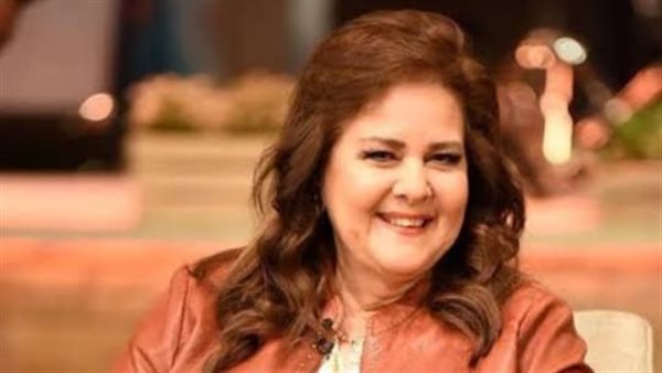 وفاة الفنانة دلال