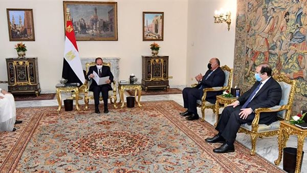 اجتماع الرئيس عبدالفتاح