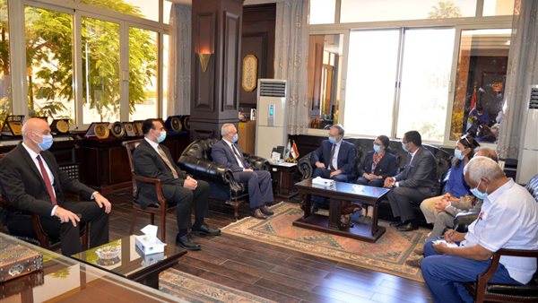 جانب من اللقاء