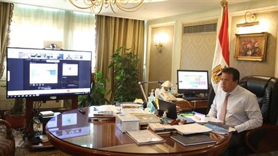 وزير التعليم العالي يترأس اجتماع مجلس إدارة المعهد القومي للبحوث الفلكية والجيوفيزيقية