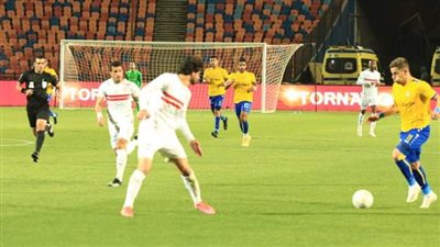 التعادل السلبي يسيطر على أول ربع ساعة في مباراة الزمالك والإسماعيلي 