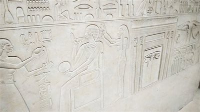 المتحف المصري بالتحرير يعرض تابوتًا للملكة كاويت