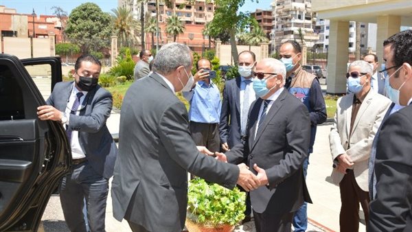 وزيرالتموين 