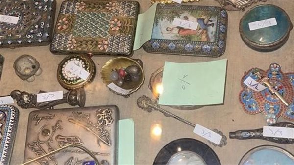 المجوهرات والأحجار