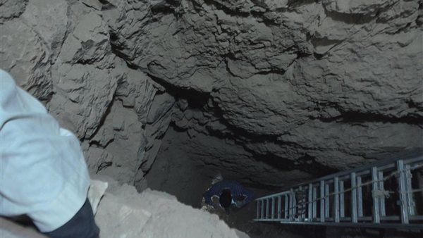 التنقيب عن الآثار