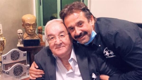 كريم عبد العزيز ووالده