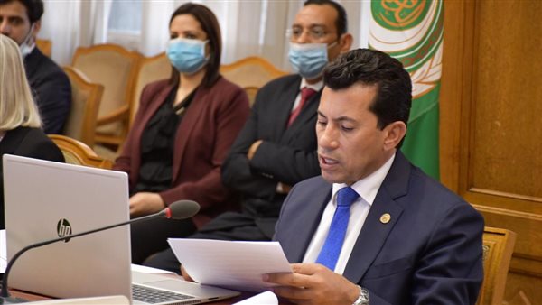 وزير الرياضة