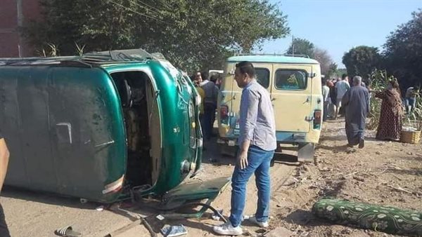 حادث تصادم سيارتين