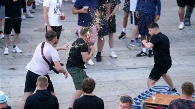 تجدد الاشتباكات بين جماهير تشيلسي ومانشستر سيتي قبل نهائي دوري الأبطال