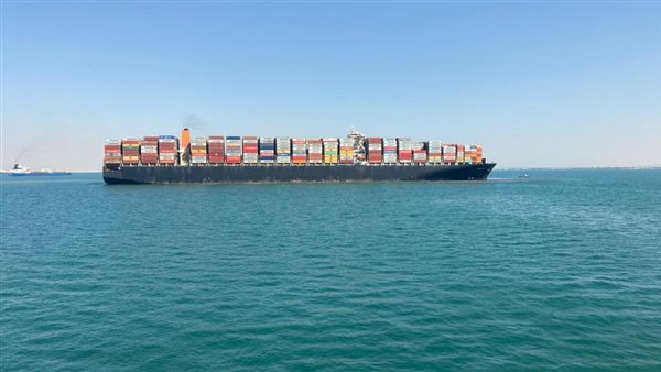 السفينة المعطلة أثناء