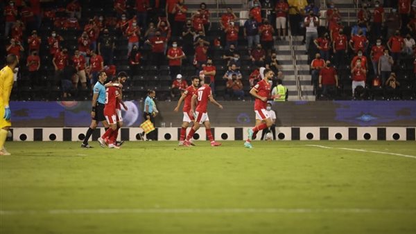 لاعبو الأهلي 