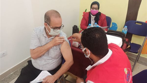 تطعيم بالكنيسة الإنجيلية