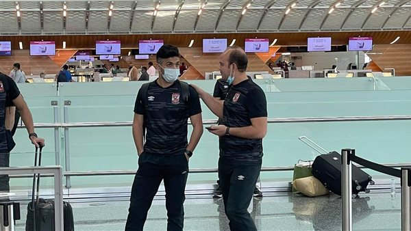 الأهلي في مطار الدوحة