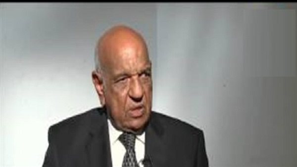 عبد الخالق عياد رئيس