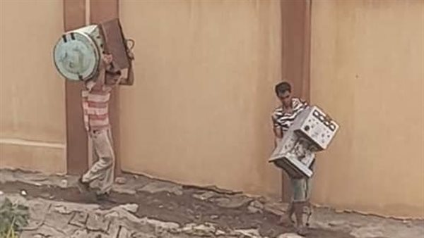 سرقة مخزن الكلية