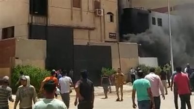 السيطرة على حريق مصنع فوم العاشر من رمضان.. والنيران تلتهم محتوياته بالكامل