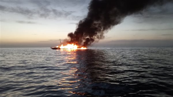 اليخت بعد اشتعال