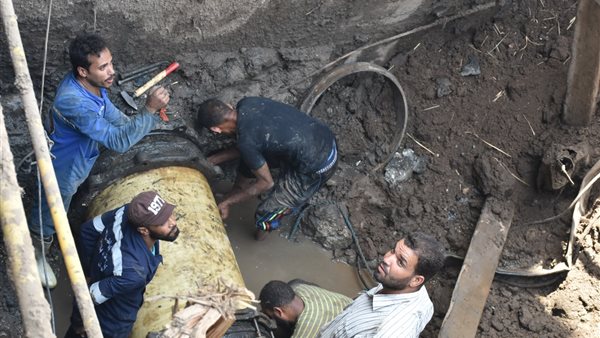 اصلاح كسر بخط مياه