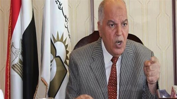 خلف الزناتي نقيب