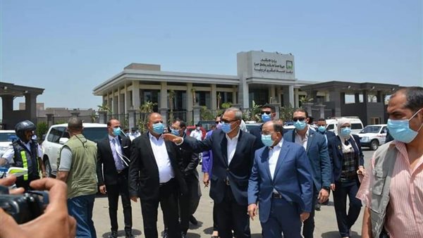 وزير التنمية المحلية