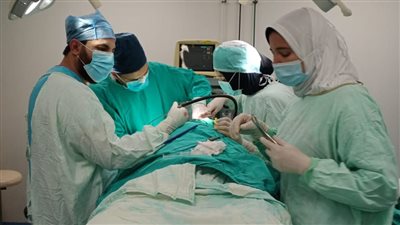 نجاح عملية استئصال ورم وزنه 8 كجم لسيدة بمستشفى رأس التين بالإسكندرية