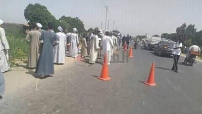 مصرع شاب وإصابة 6 إثر سقوط سيارة بترعة أصفون بالأقصر