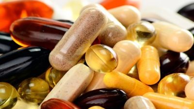 المكملات الغذائية على شكل علكة تضر بالصحة العامة.. تعرف عليها 