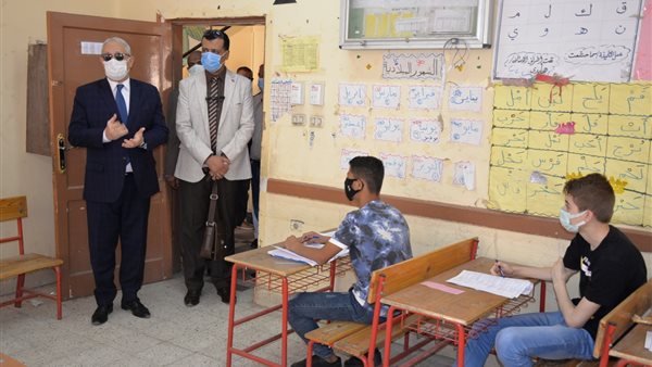 متابعة الامتحانات