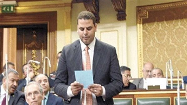 نادرمصطفى وكيل لجنة