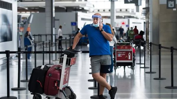 سائح - أرشيفية