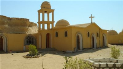 عضوا تنسيقية شباب الأحزاب يقدمان طلبًا لوزيرة البيئة لحل مشكلة دير وادي الريان (صورة)