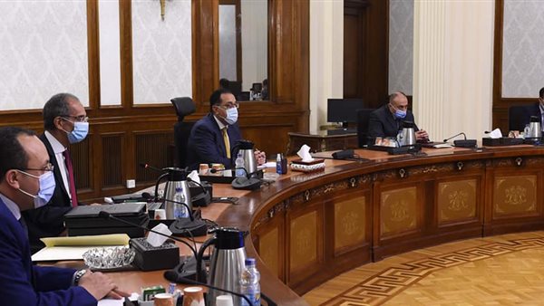 وزير الاتصالات و