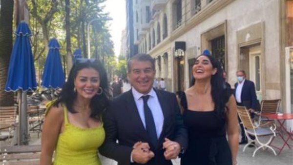 رانيا يوسف وخوان