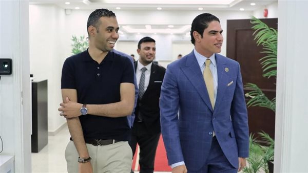 محمود المملوك يستقبل