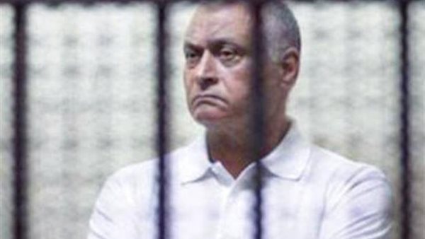 وزير الإسكان الأسبق