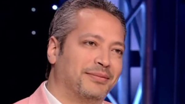 الإعلامي تامر أمين