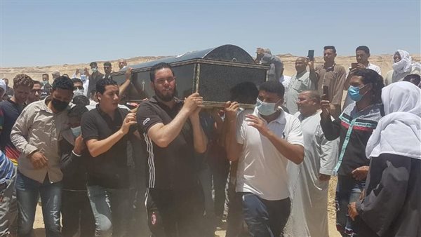 رحيل إيفيلين بوريه