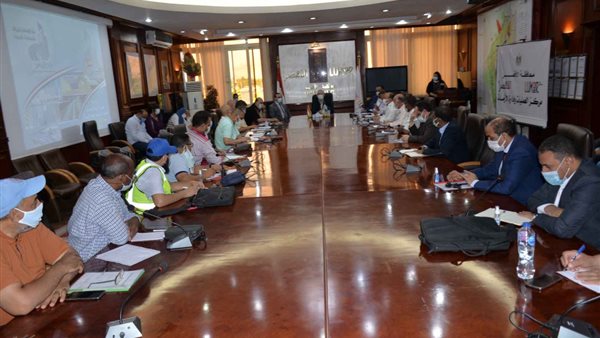 محافظ الأقصر يتابع