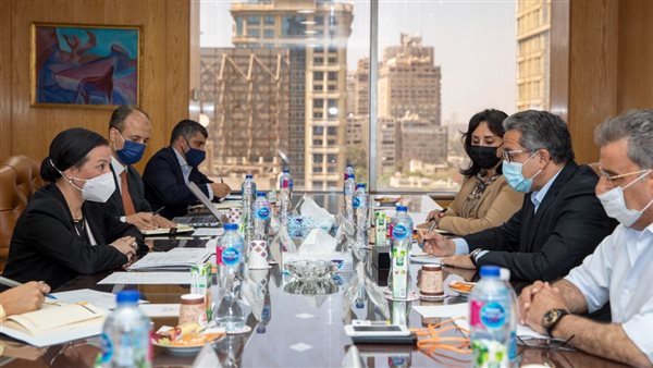 وزيرا السياحة والآثار