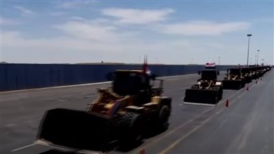 بتوجيهات السيسي.. دخول معدات وأطقم مصرية لإزالة الأنقاض في غزة 