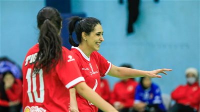 سيدات طائرة الأهلي يصعدن إلى نهائي كأس مصر