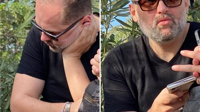 الفنان محمد محمود عبد العزيز من أمام قبر والده: 