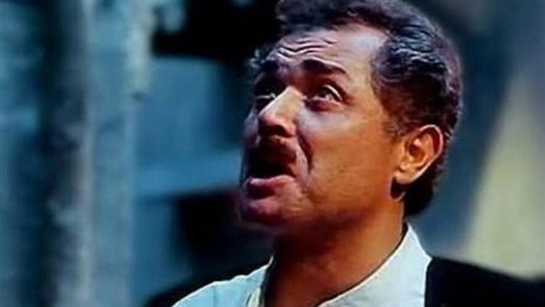 محمود عبدالعزيز في