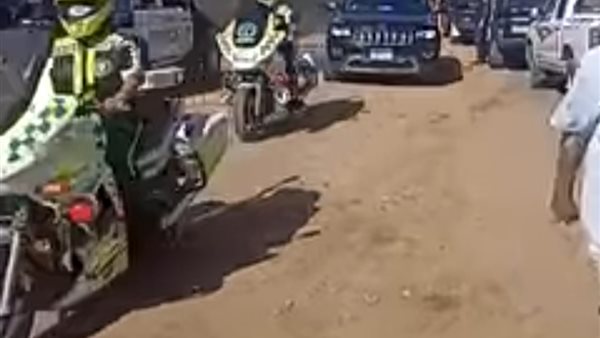 تشييع جنازة والدة