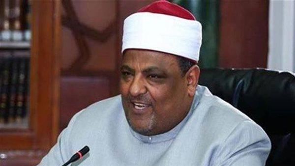 الدكتور عباس شومان