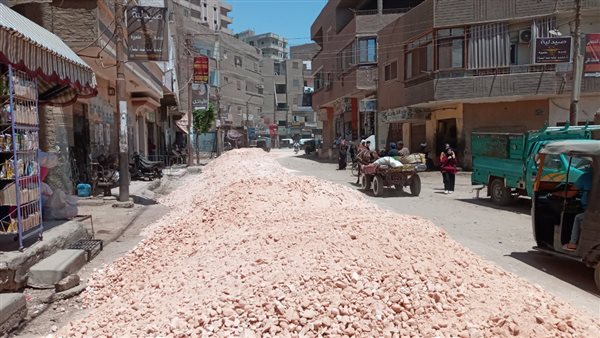 رصف الشوارع بأسيوط