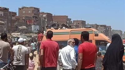 العثور على جثث طبيب وزوجته وابنيهما طافية أعلى مياه ترعة بالدقهلية (صور)