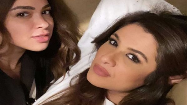 ياسمين عبد العزيز