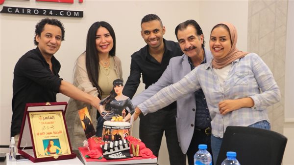 تكريم عبير صبري في