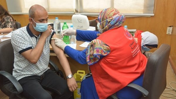 تطعيم أعضاء هيئة